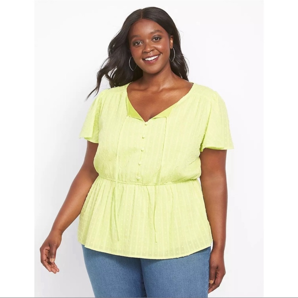 LANE BRYANT NWT Classic Popover Button-Front Peplum Top 18